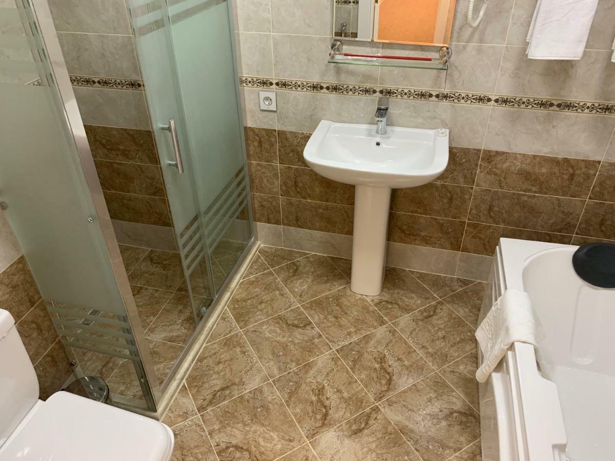 באקו Sahil Park Hotel On Nizami Street מראה חיצוני תמונה